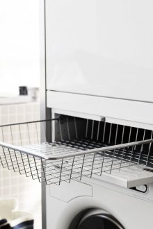 Ενσωματωμένο καλάθι πλυντηρίου στο μπάνιο