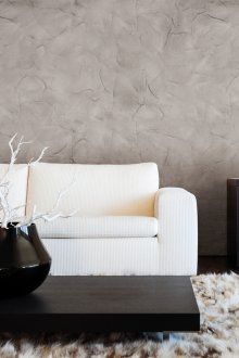 Γκρίζο στόκος στους τοίχους του καθιστικού