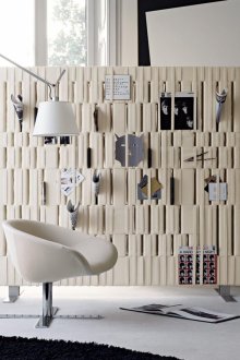 Μπεζ οθόνη στο σαλόνι