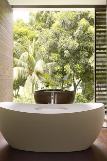 Στενό οικολογικό μπάνιο