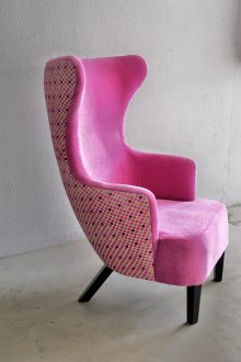 Ροζ φανταχτερή καρέκλα