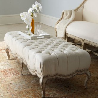 Κλασική δερμάτινη ταπετσαρία