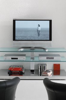 Υποδοχή τηλεόρασης με ράφια από γυαλί