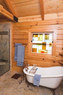 Oak πόρτα σε μια εξοχική κατοικία