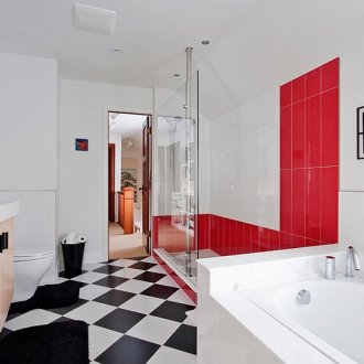 κόκκινα και μαύρα πλακάκια