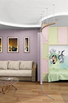 Laminate στην οροφή στο εσωτερικό του μπάνιου