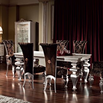 Καθισμένη καρέκλα