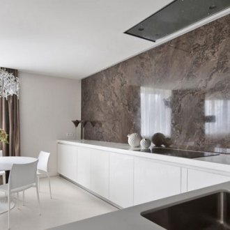 Μάρμαρα πλακάκια