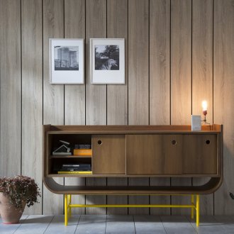 Laminate στον τοίχο