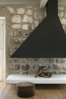 Πέτρινο πλακάκι