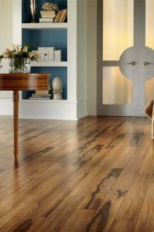 Σαλόνι στο πάτωμα