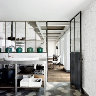 Γκρίζο κεραμίδι