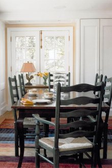 Ξύλινο τραπέζι