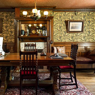 Στερεό βικτοριανό καθιστικό