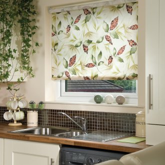 Τυλιγμένες κουρτίνες