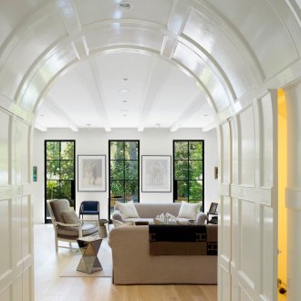 Ευρύς καναπές υψηλής τεχνολογίας