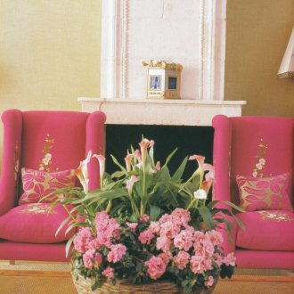 Ζεστή σοφίτα με διακοσμητική επίστρωση στο σαλόνι