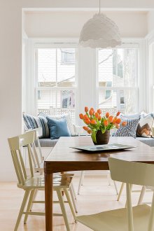 Φωτεινή πόρτα ακορντεόν