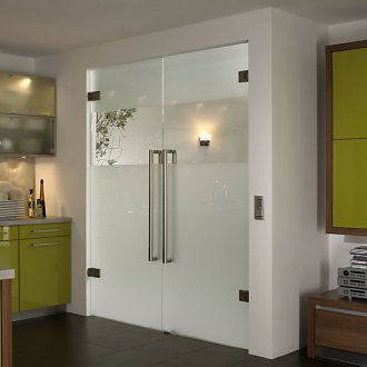 Γυάλινη πόρτα