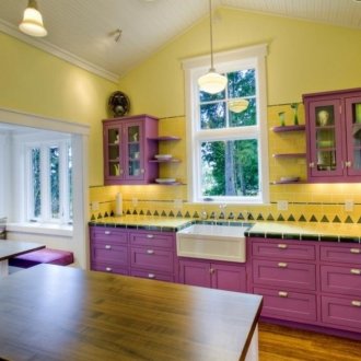 Μωβ κουζίνα