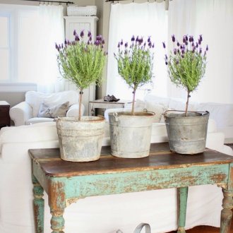 Έπιπλα από παλιά