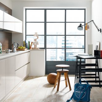 Γυαλιστερή Κουζίνα