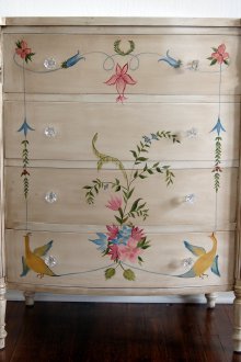 Κλασική ζωγραφισμένη πόρτα