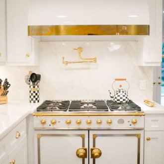 Χρυσή κουζίνα