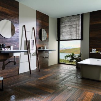 Laminate στον τοίχο