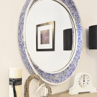 Καθρέφτης στο σαλόνι