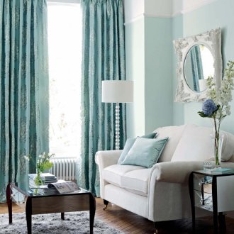 Βερνικωμένα υφάσματα στο εσωτερικό