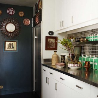 Τζάκι επένδυση με γυαλιστερά πλακάκια