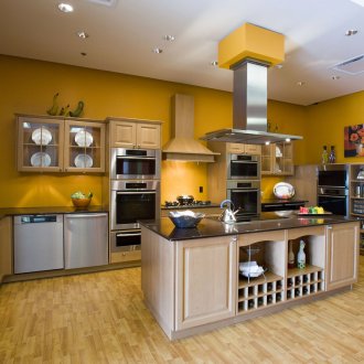 Κομοδίνα από μουστάρδα