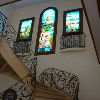 Θωρακισμένη πόρτα από βιτρό