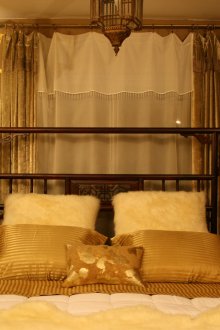 Χρυσό υπνοδωμάτιο