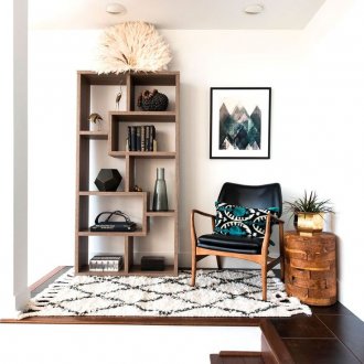 Χώρος ανάπαυσης στο μπαλκόνι