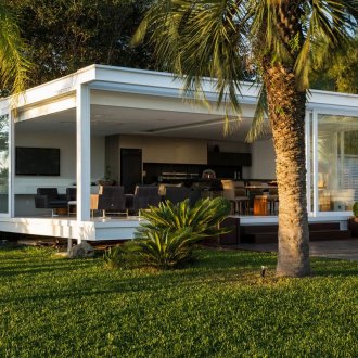 Παιδικό παιχνίδι καταθέσει στη χώρα