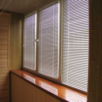 Μωσαϊκό κατακόρυφο τζάκι