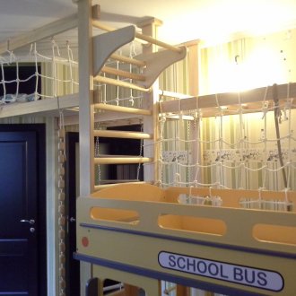 Τοίχος για εξοπλισμό