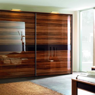 Γυαλιστερό κεραμίδι