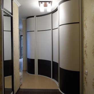 Ακτίνα συρόμενη ντουλάπα