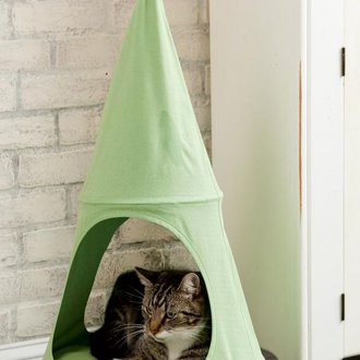 Τριγωνικά σώματα επίπλων