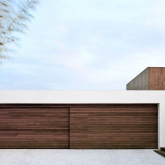 Ντουλάπα σχεδίασης με συρόμενες πόρτες