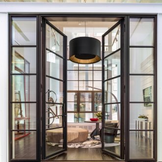 Πόρτα σοφίτας