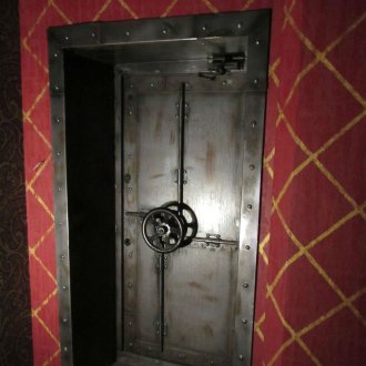 Πόρτα σοφίτας