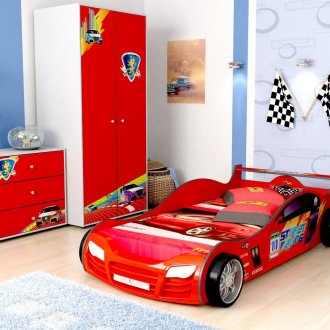 Κόκκινο καναπέ στο νηπιαγωγείο