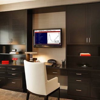 Τούλι με κεντημένα λουλούδια