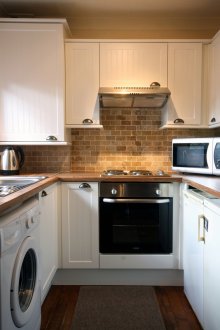 Πλυντήριο ρούχων στην κουζίνα