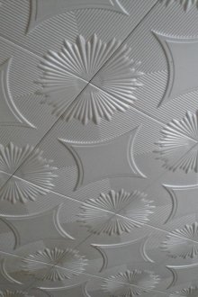 Πλακάκι οροφής από στυρόλιο