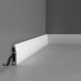 Ξύλινη σανίδα με καλώδιο